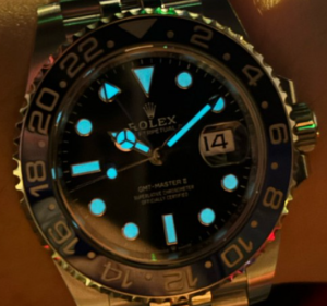 为大家介绍一款劳力士格林尼治型高精仿复刻机械腕表，让我们一起领略这款机械腕表的卓越品质。
